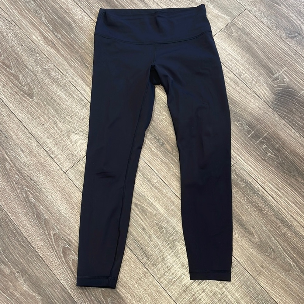 Lululemon Leggings (size 6) 28” inseam